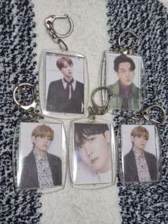 BTS キーホルダー 5個セットのサムネイル