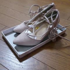 ピンクベージュレースアップシューズのサムネイル