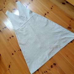 群言堂　根々　ステッチ刺繍エプロンジャンスカのサムネイル