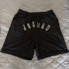 JORDAN ショートパンツ ブラック 刺繍ロゴのサムネイル