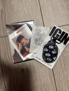 【公式】BTS JIN ジン IGIN アイギン グッズ3点セットのサムネイル