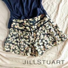 裏地付 jillstuart キュロットスカート 黒 花柄のサムネイル