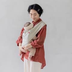 抱っこひも オリーブグリーン バーガンディのサムネイル