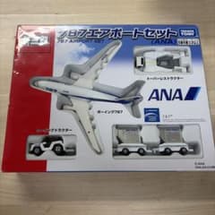 【新品未開封】トミカ 787エアポートセット (ANA) シュリンク付き