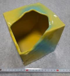 イエロー×ブルー グラデーション 陶器製 フラワーベース 花瓶 - メルカリ