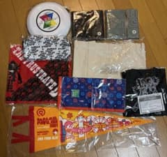 6/16まで限定出品】GLAY ツアーグッズまとめ売り - メルカリ