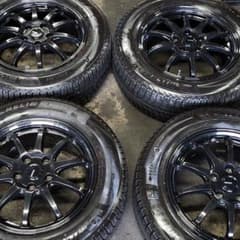 215 60 R16  スタッドレス　早い者勝ちですのサムネイル