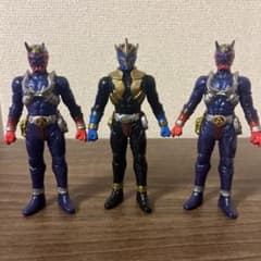 仮面ライダー響鬼　ソフビ　セットのサムネイル