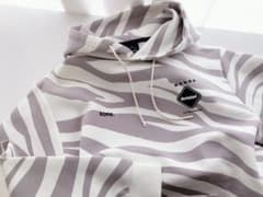 未着用新品_F.C.R.B TECH SWEAT TRAINING HOODIEのサムネイル