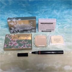 エイボン  エフエムジー&ミッション　ファンデーション　セットのサムネイル