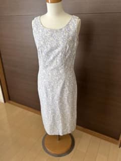 ローラアシュレイ　膝丈ワンピースのサムネイル