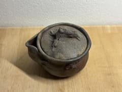 114. 備前焼 宝瓶 登り窯 梅 手びねり 急須 114. 備前焼 宝瓶 登り窯 梅 手びねり 急須 - メルカリ