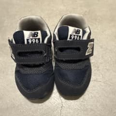 New Balance 996 キッズスニーカー ネイビー　12㎝のサムネイル