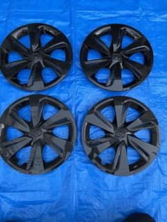 太*郎様 トヨタ シエンタ 特別仕様車 グランパ ホイールキャップ