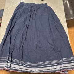 無印良品 フレアロングスカート ネイビー Mのサムネイル