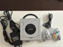 NINTENDO ニンテンドー　GAMECUBE 本体のサムネイル