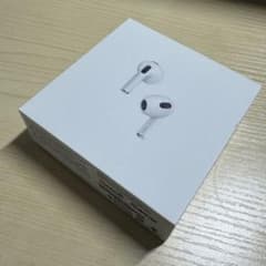 AirPods 第3世代 MagSafe 充電ケース付きのサムネイル