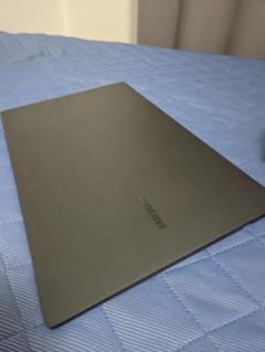 Samsung Galaxy Book2 Proのサムネイル