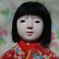 市松人形 着物 赤 花柄 髪飾り付き 市松人形 着物 赤 花柄 髪飾り付き | Mercari
