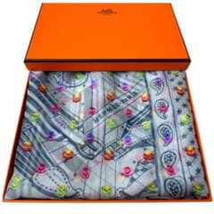 エルメス HERMES カレ60 ジグザグのサングル レインボードット