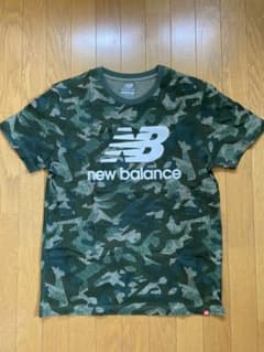 new balance tシャツのサムネイル