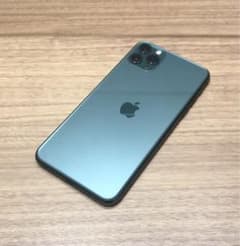 iPhone 11 Pro ミッドナイトグリーン 256 GB docomoのサムネイル