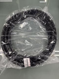 17クラウンエステート　バックドアウェザーストリップ未使用品 17クラウンエステート バックドアウェザーストリップ未使用品