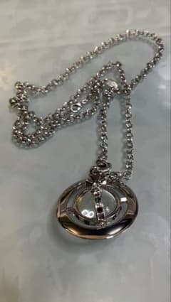 Vivienne Westwood オーブ ネックレスのサムネイル