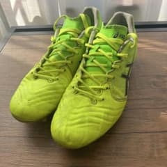 asics サッカースパイク イエローのサムネイル