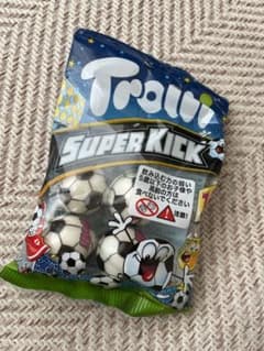 Trolli SUPER KICK トローリ　スーパーキック　グミのサムネイル