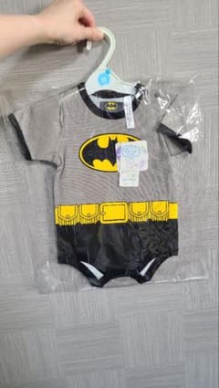 バットマン　ロンパース ☆☆新品未使用☆☆　サイズ80のサムネイル