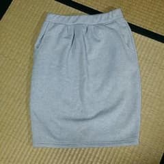 タイトスカートのサムネイル