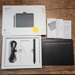 Wacom Intuos　ペンタブレットのサムネイル