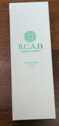 B.C.A.D ディープモイスチャーフォーム（洗顔料）のサムネイル