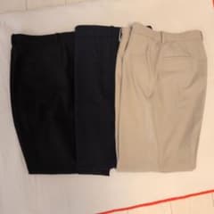UNIQLO レディーススラックス 3本セット XLサイズのサムネイル