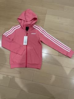 adidas ピンクパーカー 140のサムネイル