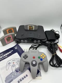 Nintendo 64 本体 コントローラー2個 ソフト3本付きのサムネイル