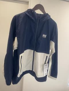 早い者勝ち！Helly Hansen フード付きナイロンジャケット タグ付き新品 