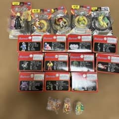 【新品・未開封】モンコレ16体まとめ売り　モンスターコレクション　おまけ付きのサムネイル