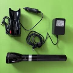 オ*ー様 【ジャンク品】MAGLITE ML150LR LED 充電式ハンディラのサムネイル