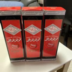コカコーラ2000ミレニアム記念限定ボトルのサムネイル
