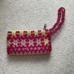 ビーズのポーチ