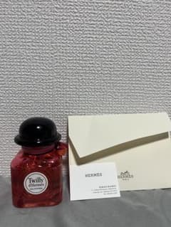 Twilly d'Hermès Eau Poudrée 香水 エルメスのサムネイル