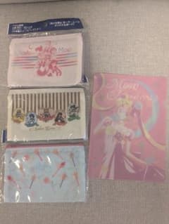 Pretty Guardian Sailor Moon Pouch Set (3 types) & Clear File Set