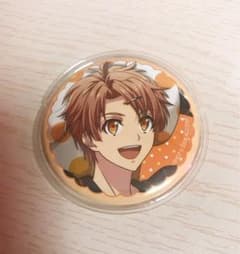 和泉三月 缶バッジのサムネイル