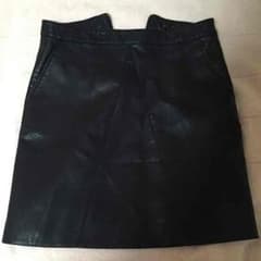 zara レザースカートのサムネイル