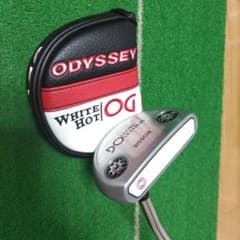 美品！オデッセイ WHITE HOT OG ロッシー　３３インチのサムネイル