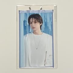 ジュン YAKUSOKU FLAG KEYRING - メルカリ