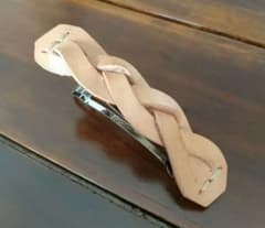 本革 編み込み バレッタ ナチュラルカラーのサムネイル