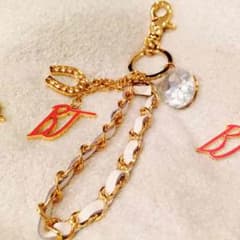 BETSEY JOHNSON. チャームのサムネイル